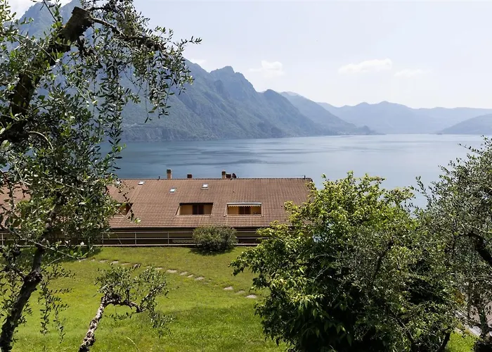 Iseolakerental - Casa Alto Sebino Lägenhet